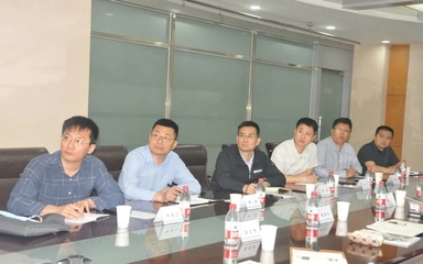 洛阳轴承研究所党委书记、董事长蒋蔚一行到兰飞公司调研